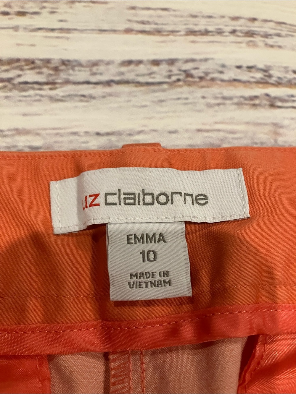 Liz Claiborne Emma Cropped Straight Pants - Picture 2 of 7